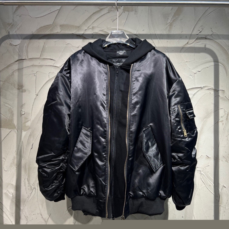Ba*len*cia*ga coats